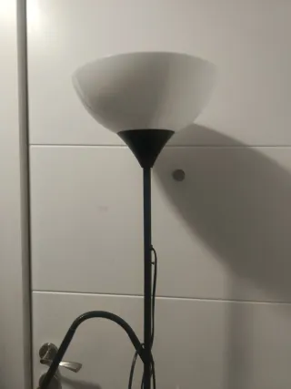 Lámpara de pie moderna