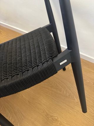 Silla Kave Home Negra Madera