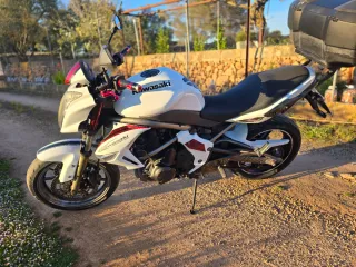 Kawasaki ER6-n 2009 Blanca