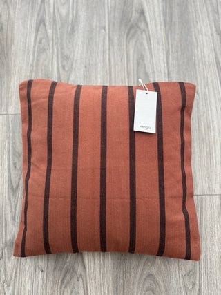 Funda cojín algodón rayas bicolor marrón