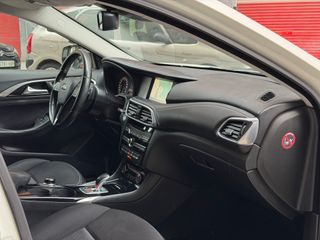 Infiniti Q30 2.2d 170 Premium año 2016