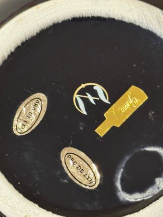 Conjunto Porcelana Negra y Oro 22k Skard S.A.