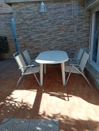 Mesa y Sillas de jardín/playa/terraza plegables.