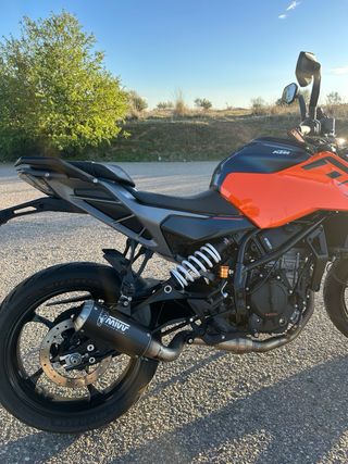 KTM Duke 125 2024