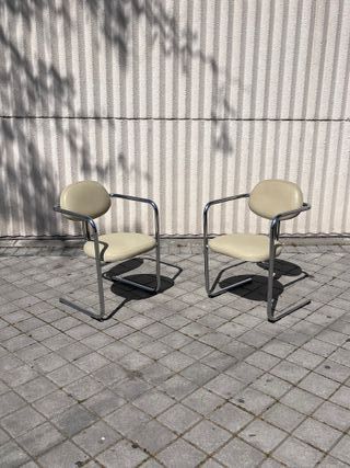 Sillas Cantilever Vintage Años 70