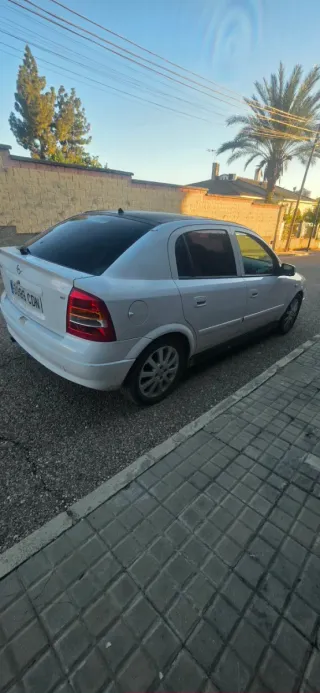 Opel Astra 2003