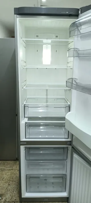 NEVERA COMBI FAGOR NO FROST ENERGÍA A+