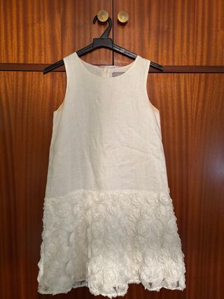 Vestido niña marca Bóboli blanco. Talla 14.