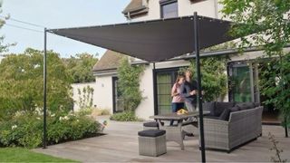 Toldo cenador exterior acero y poliéster.