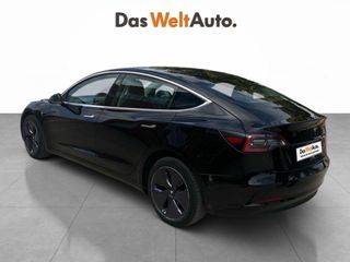 Tesla Model 3 Estándar Plus RWD 199 kW (271 CV)