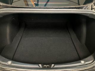 Tesla Model 3 Estándar Plus RWD 199 kW (271 CV)