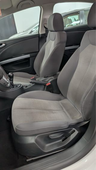 SEAT Leon 2012