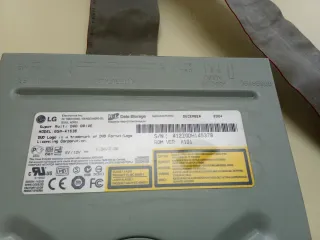 Regrabadora LG DVD RW + Cable