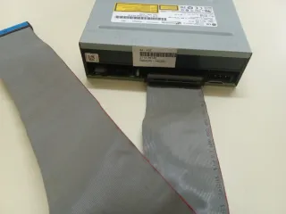 Regrabadora LG DVD RW + Cable