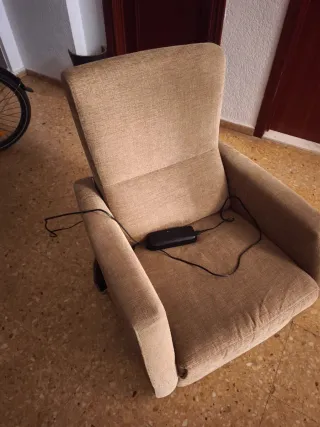 Sofá Eléctrico Reclinable Beige