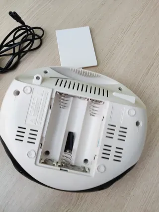 Radio CD Lenco Blanca y Rosa