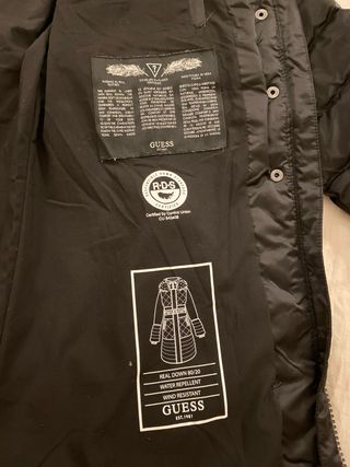 Cappotto Guess nero donna con cappuccio