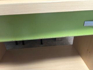 Escritorio infantil madera y verde