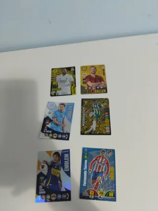 Cromos fútbol Panini (Benzema, De Bruyne, Cavani,