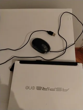 Acer Aspire One D255 Netbook