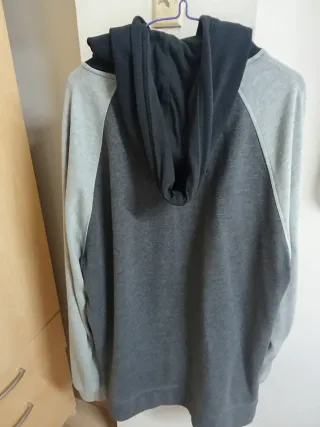 Chaqueta Converse Talla XL Gris y Negra