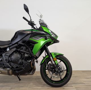 KAWASAKI VERSYS 650   (modelo actual) 2023