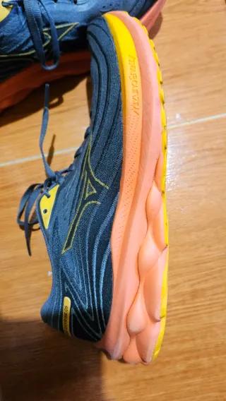 Zapatillas Mizuno Wave Skyrise 5 Gris Naranja