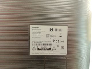 SMART TV SAMSUNG UE32T4305AK + CABLE + MANDO