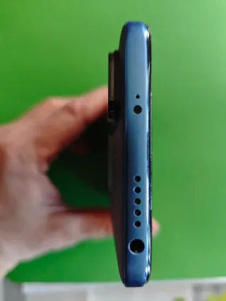 Xiaomi Redmi 11S 5G  128 GB  108 MP  8+4 RAM