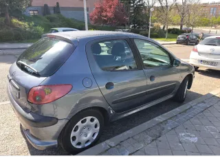 Peugeot 206 2006