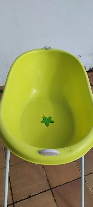 Bañera para bebé con soporte