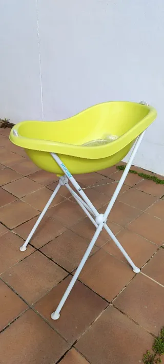 Bañera para bebé con soporte
