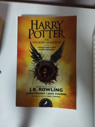 Harry Potter Y El Legado Maldito [partes Uno Y ...
