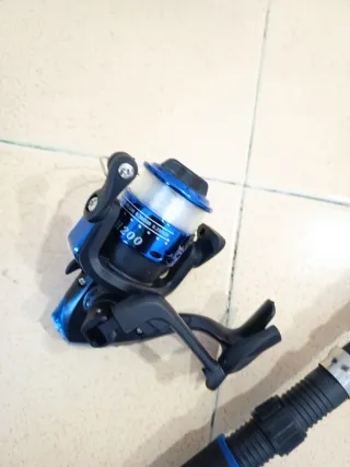 2 Canne da Pesca 1,80m + Mulinelli