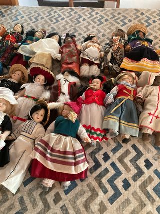 Colección 29 Muñecas de Porcelana