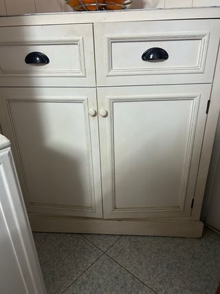 Alacena esquinera blanca