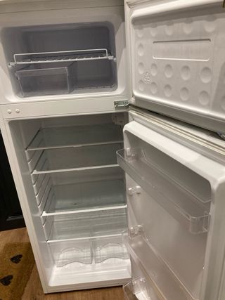 Nevera Svan 2 puertas