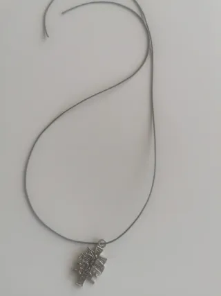 Colgante Cruz Plateado Bando Huerta