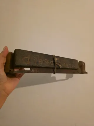 Antico attrezzo da falegname