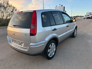 Ford Fusion 2004