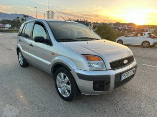 Ford Fusion 2004