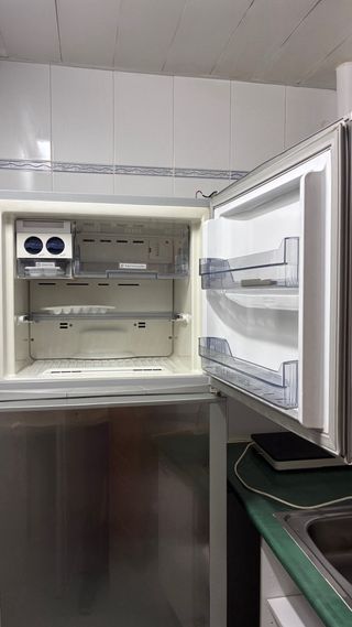 Nevera combi Bauknecht