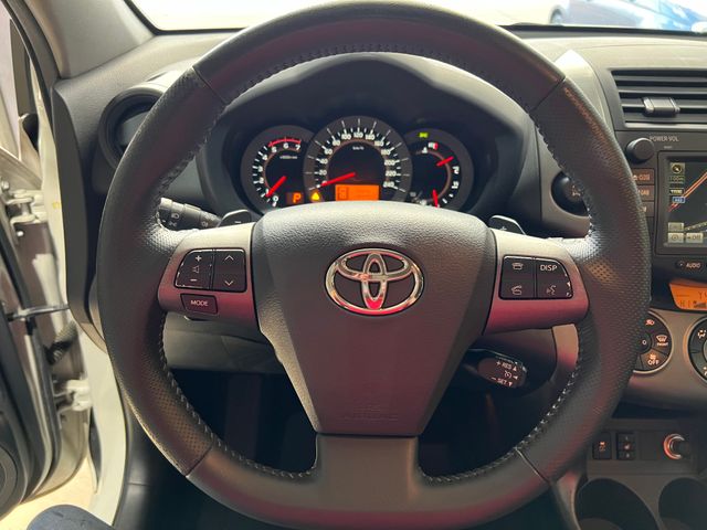 Toyota RAV4 2010
