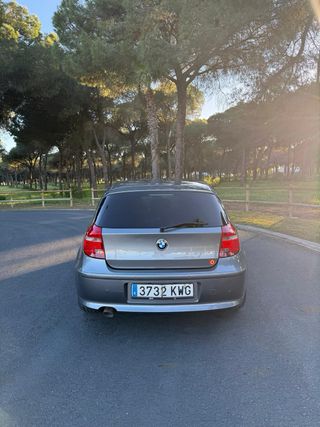 BMW Serie 1 118d automatico 2009