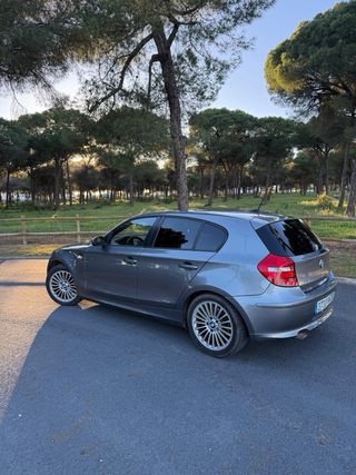 BMW Serie 1 118d automatico 2009