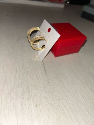 Pendientes chapados en oro