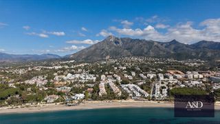 Apartamento Primera Línea Playa Marbella