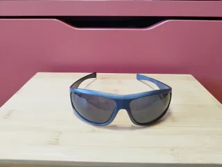 Gafas de sol polarizadas azules