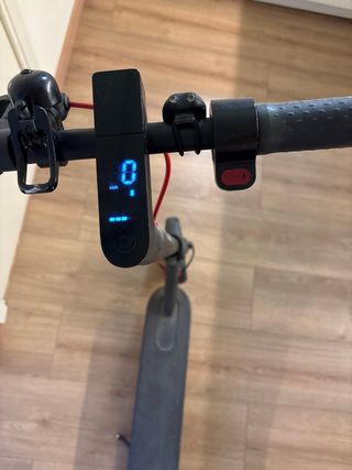2 Patinetes Eléctricos Xiaomi Mi Pro