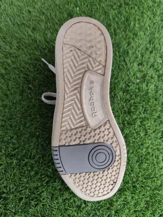 Zapatillas Reebok Beige, Gris y blanco